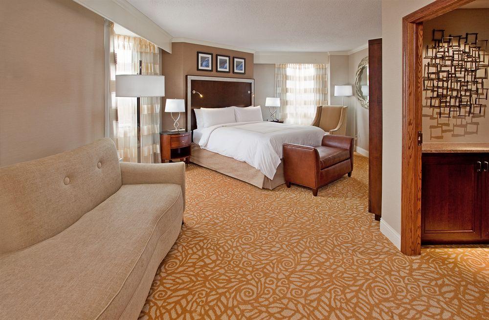 The Lincoln Marriott Cornhusker Hotel Экстерьер фото