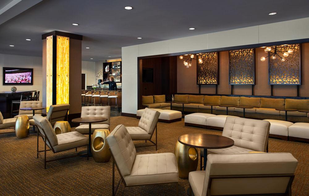 The Lincoln Marriott Cornhusker Hotel Экстерьер фото