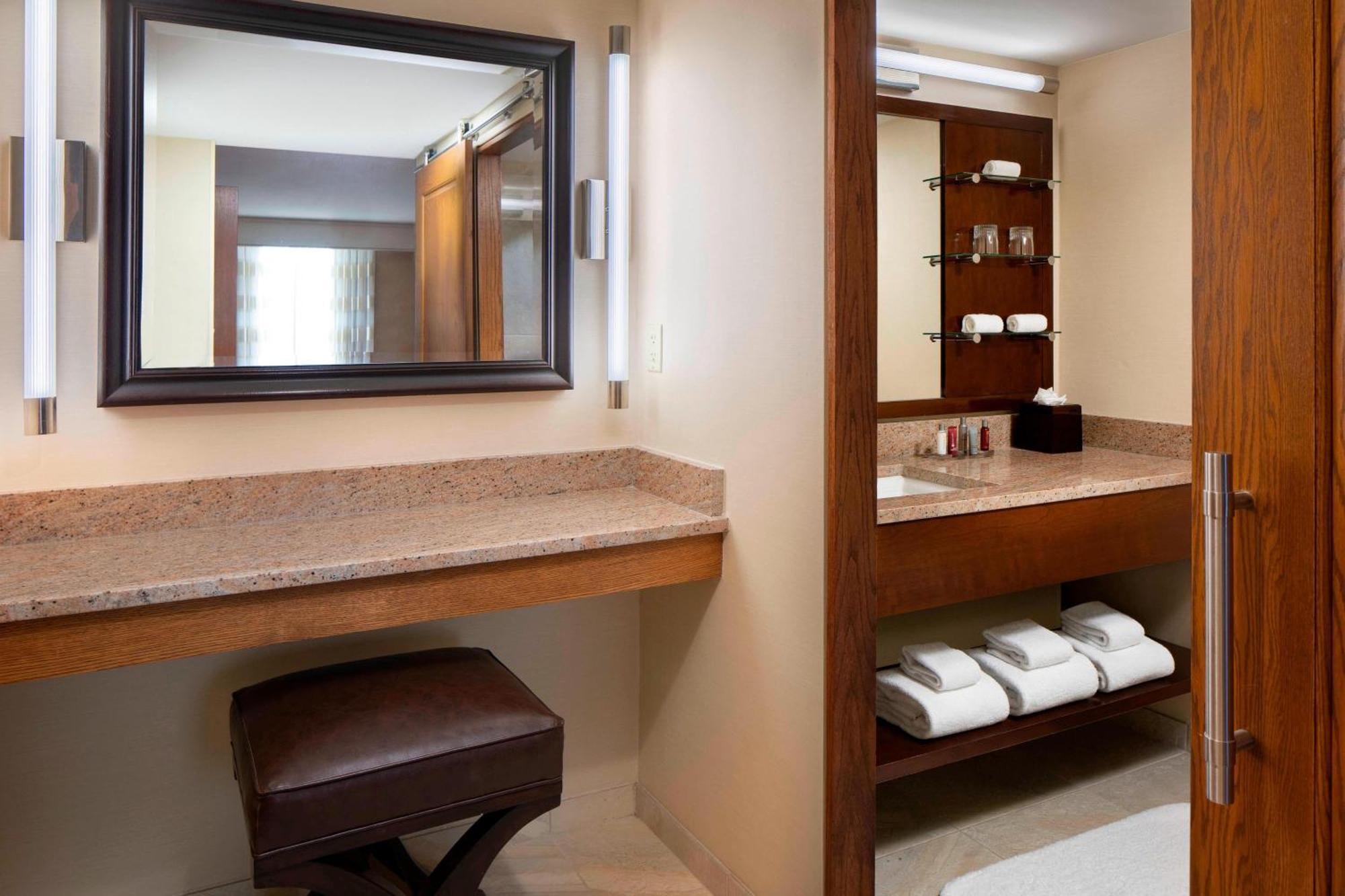 The Lincoln Marriott Cornhusker Hotel Экстерьер фото
