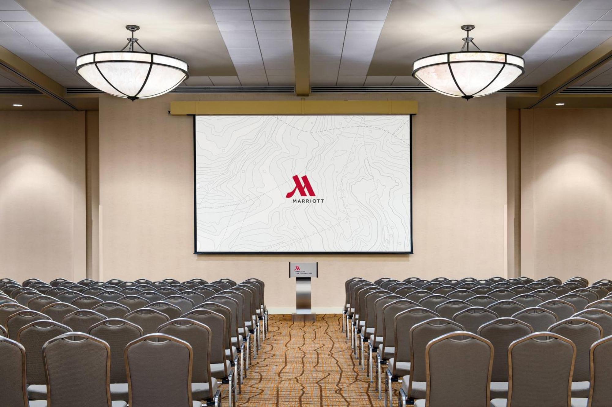 The Lincoln Marriott Cornhusker Hotel Экстерьер фото