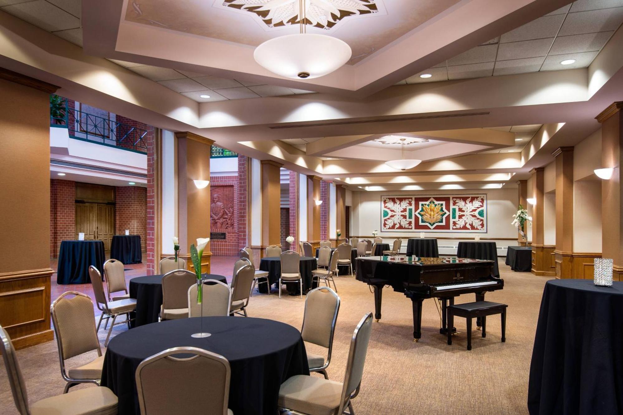 The Lincoln Marriott Cornhusker Hotel Экстерьер фото