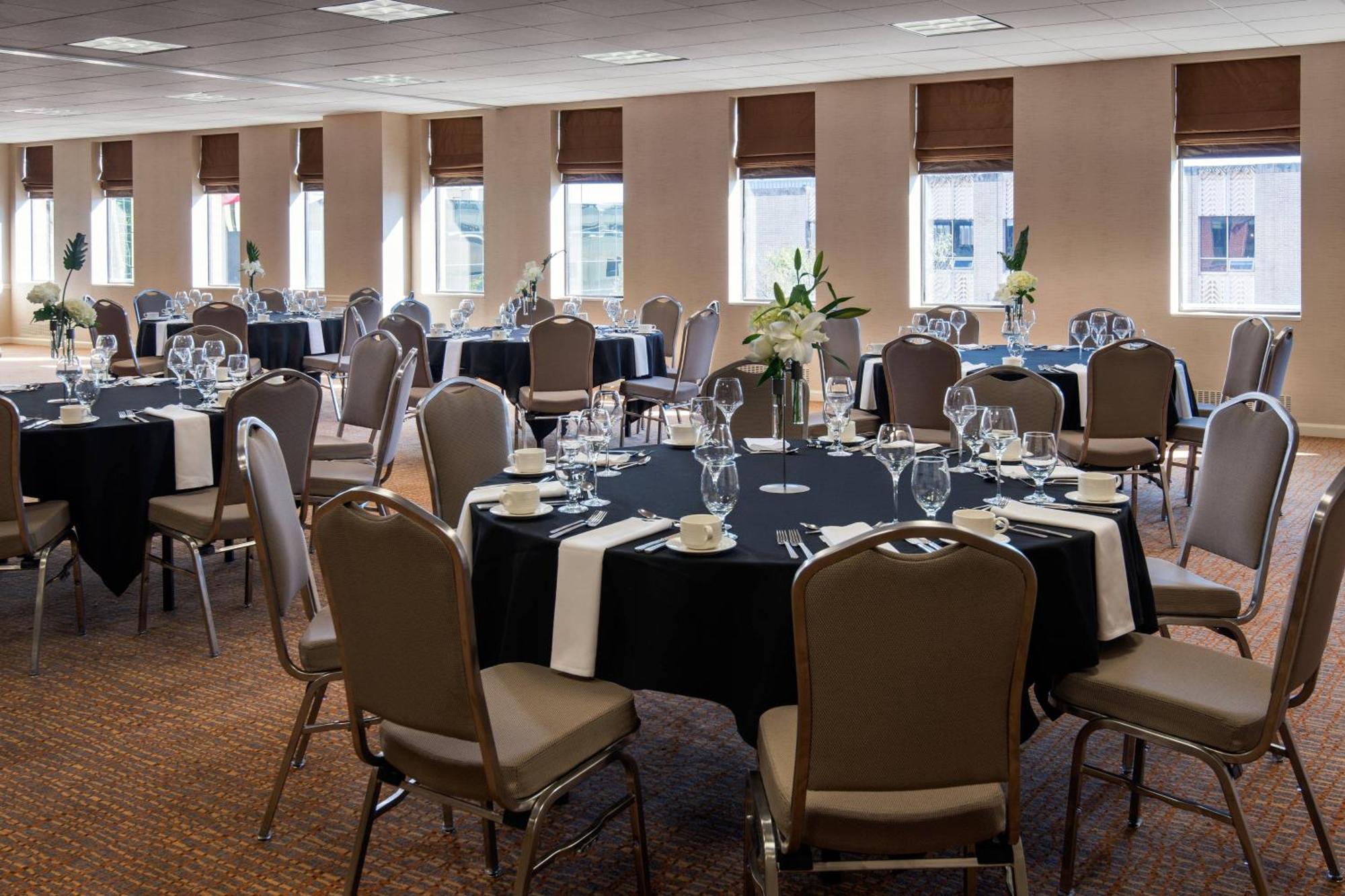 The Lincoln Marriott Cornhusker Hotel Экстерьер фото