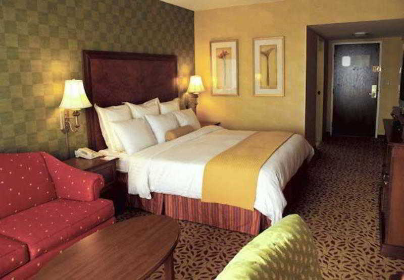 The Lincoln Marriott Cornhusker Hotel Экстерьер фото